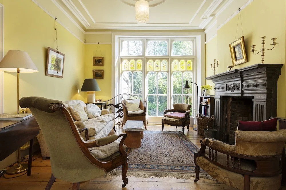 Veeve - Big Oakfield House