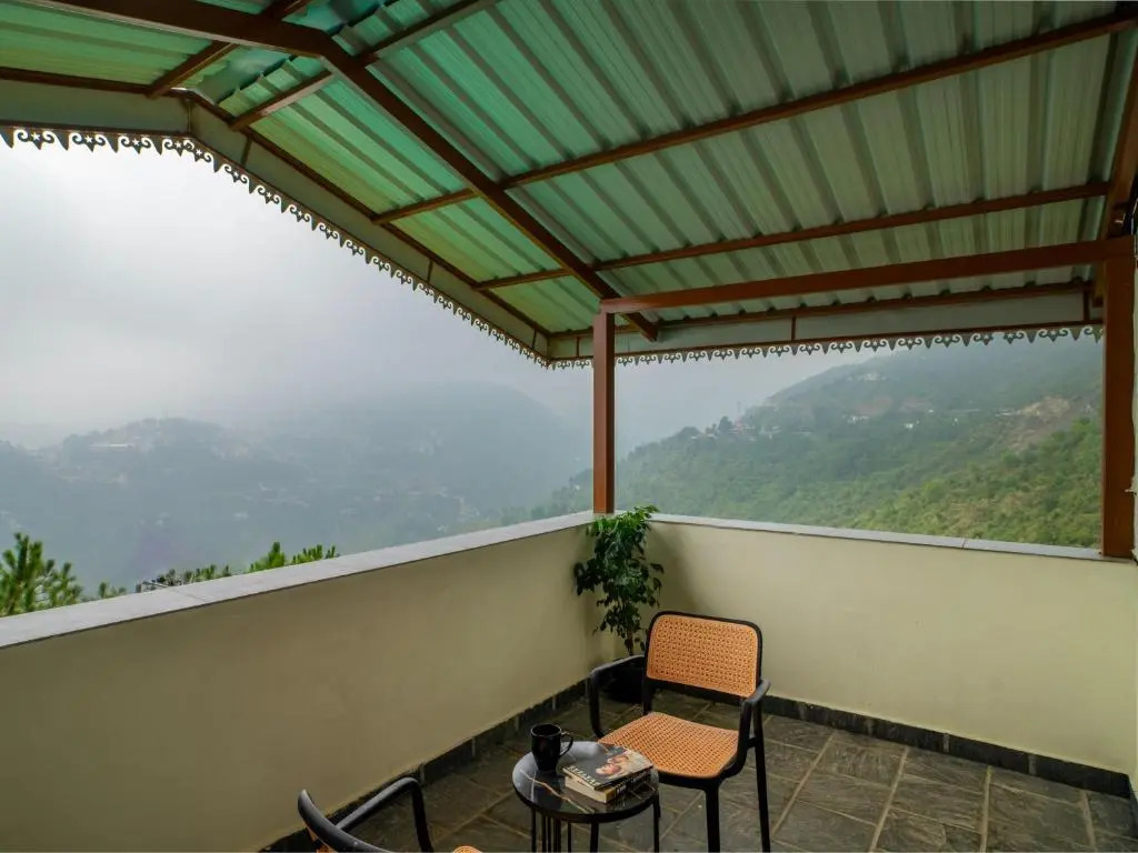 The Hosteller Dharamshala, Mountain Escape