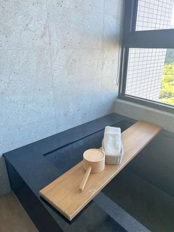 頭城溫旅無邊際泳池の宅