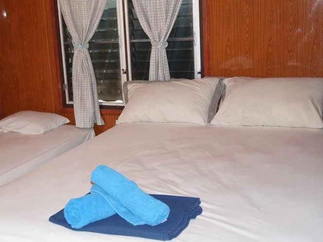 Field Paradise 1 Hotel