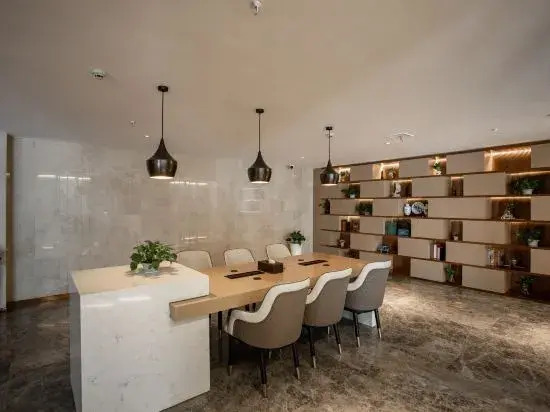 Yun   Tian   Zhou  Ji    Hotel(Hekou Ancient Town Store)