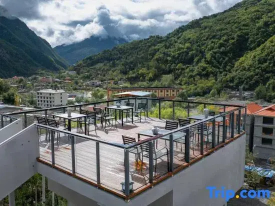 Heishui Noerski. Senyu Zhenxue | Forest Secret Mountain Wild Boutique Stay