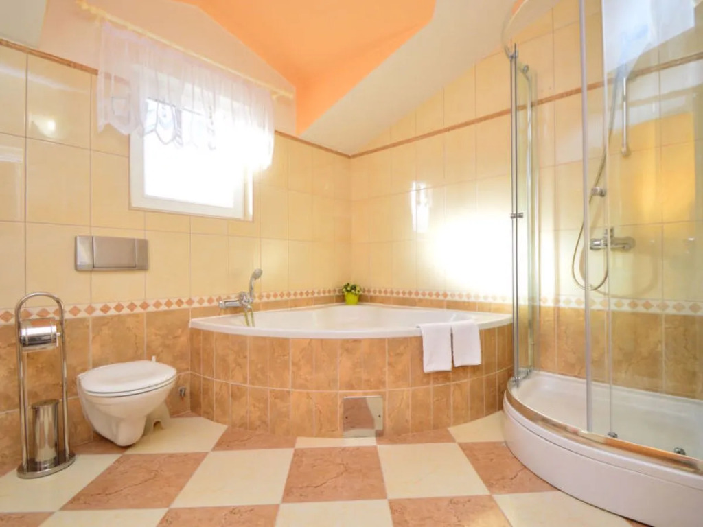 Apartment Mladen Paros 38996