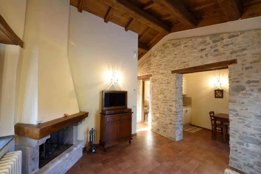 Borgotufi Albergo Diffuso