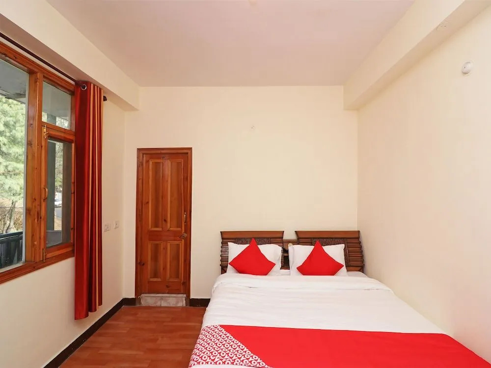 OYO 13316 Home Mountain View 1 BHK Mashobra