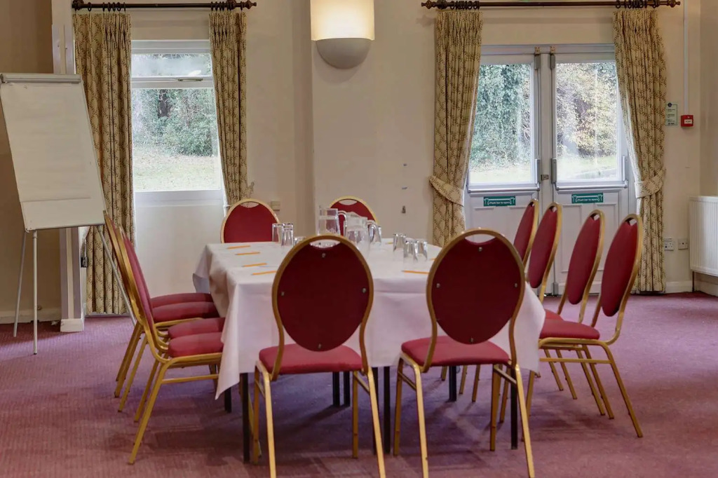 The Cedars Hotel