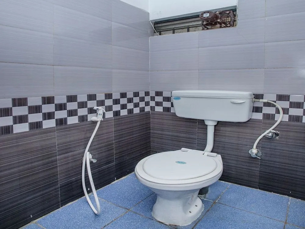 Hotel O Royal Residency Near Hare Krishna Hill