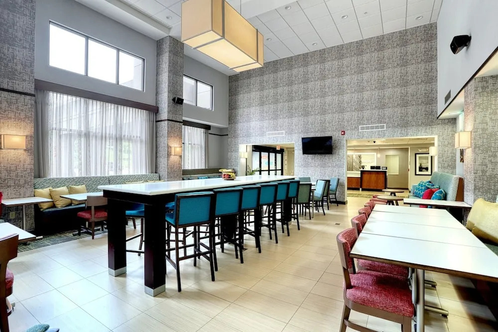 Hampton Inn and Suites Parsippany/North
