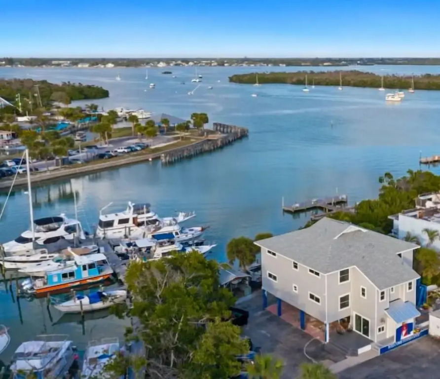 Chadwick Cove Marina