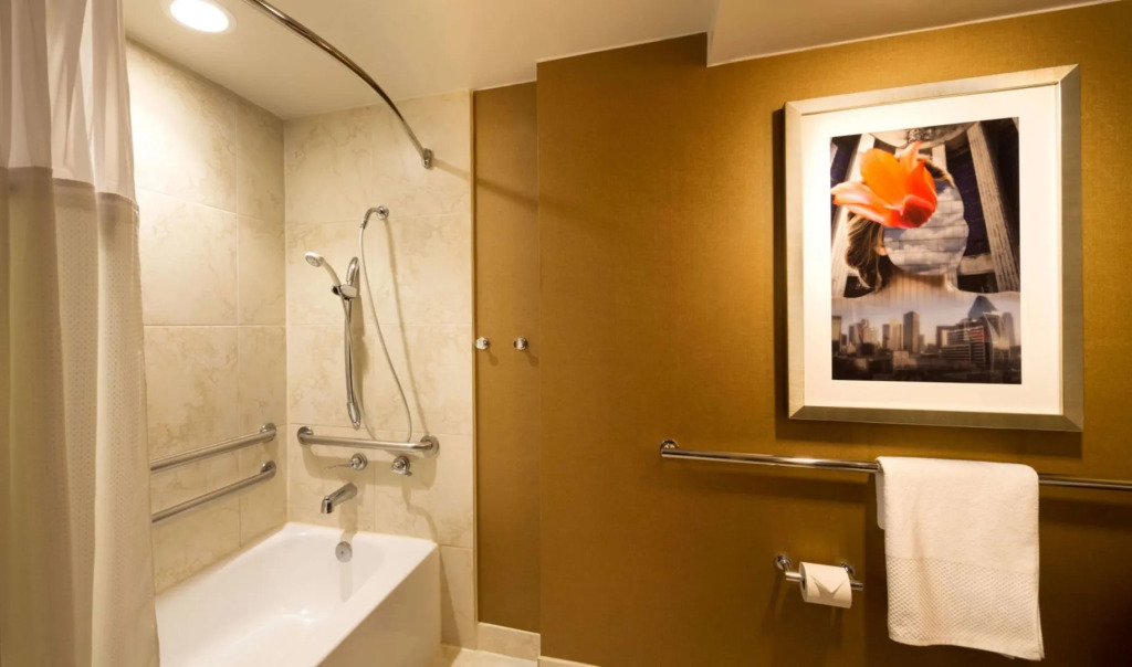 DoubleTree by Hilton Hotel Dallas Campbell Centre