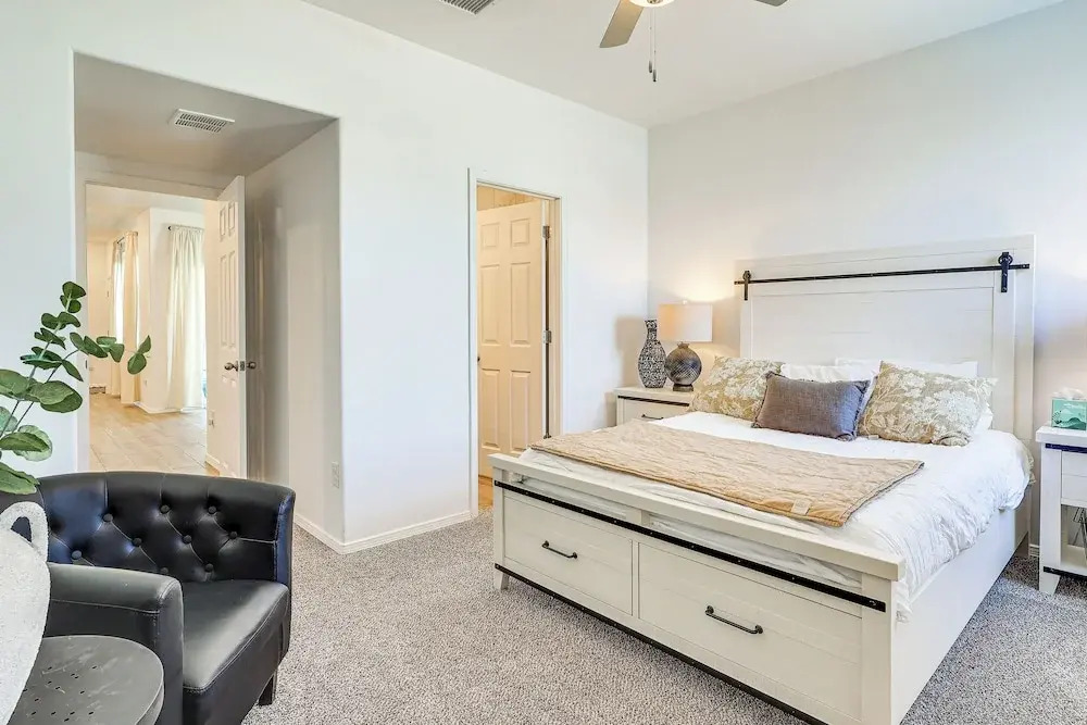 Home w/ Private Patio 10 Mi to Rio Grande!