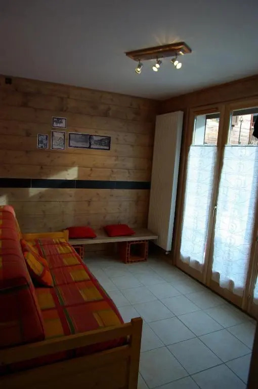 Appart Ressachaux Morzine centre 2 à 4 pers calme vue jardin parking