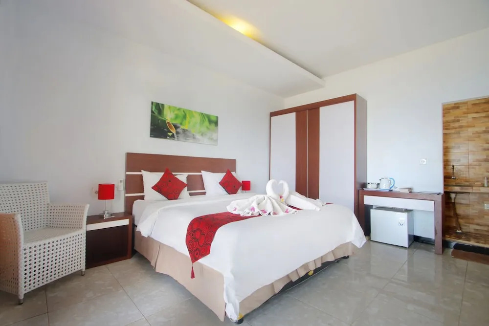 Valomia Beachfront