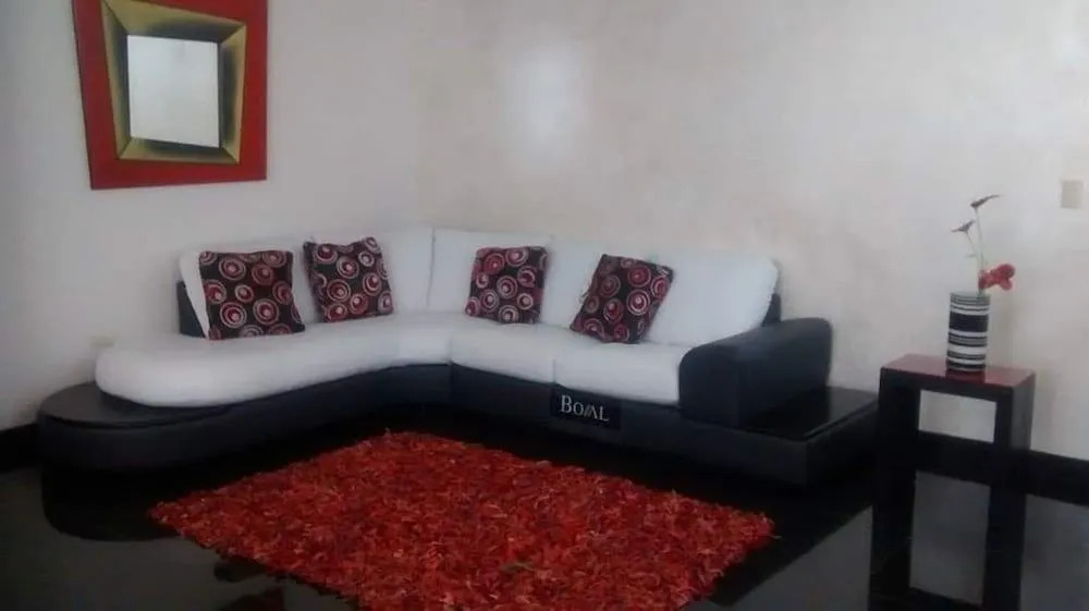 Premier Hotel Suites