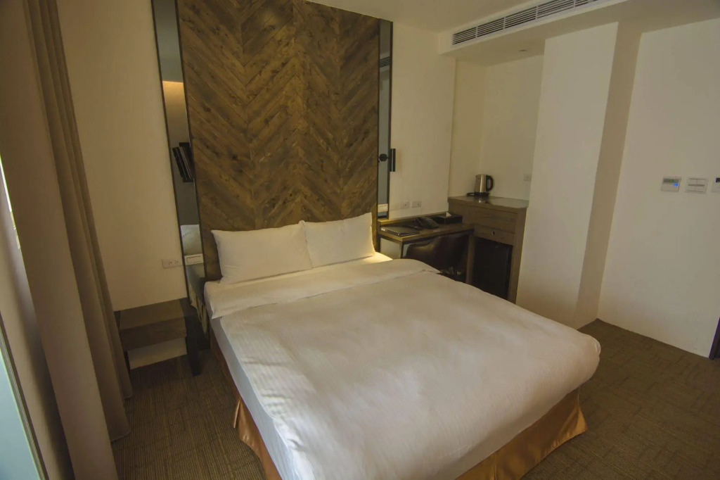 O2 Hotel Taipei Main Station