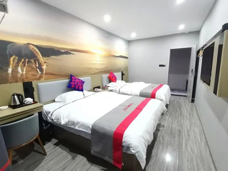 Jun Hotel Hubei Xianning Tongshan County Laoyizhong Commercial Center