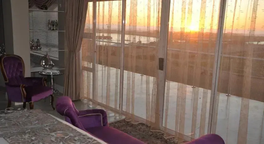 @TheBay Guest Villa