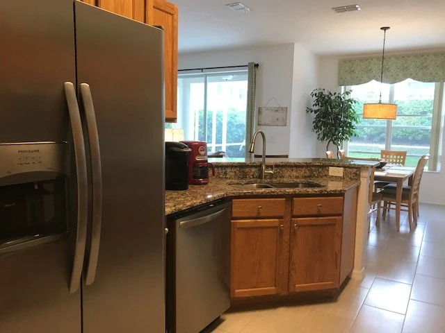 Northampton Den, Davenport, US