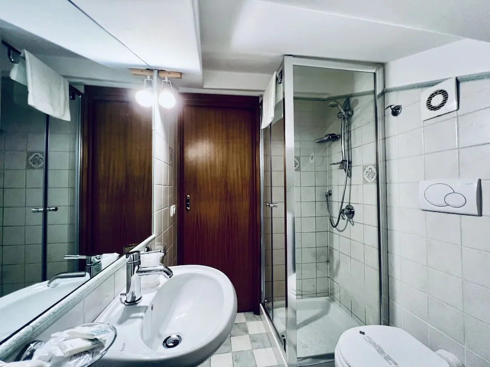 Eterea Charming Suites