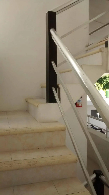 Hotel 49