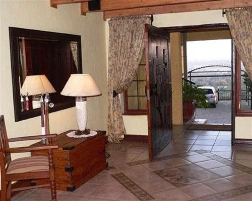 Mont Paradiso Guest House