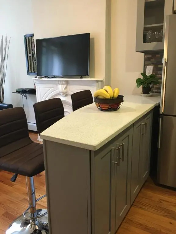 Modern Living II