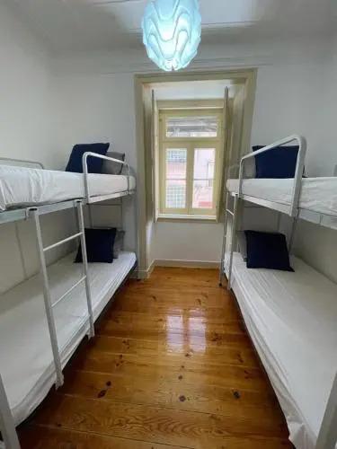 7 Seas 3 Hostel