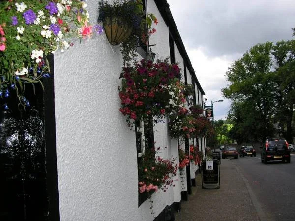 The Robertson Arms Hotel