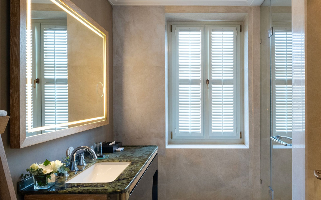 10 Karakoy