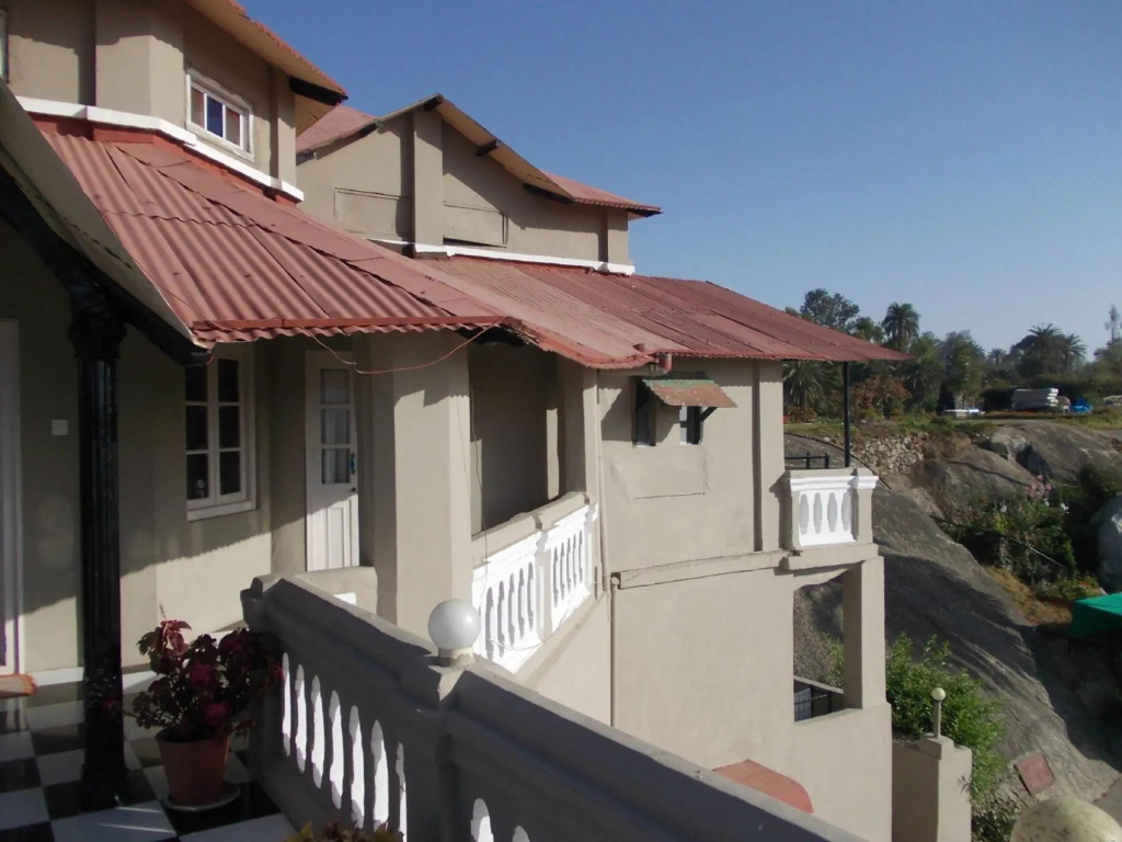 Hotel Udai Garh (A Family Hotel)