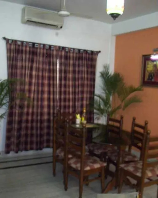 Rupkatha Guest House, AE-240 Sector 1