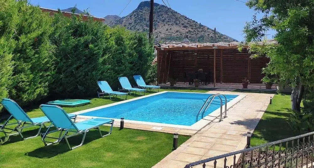 Sklavaki Traditional Villa - Private Pool & Views