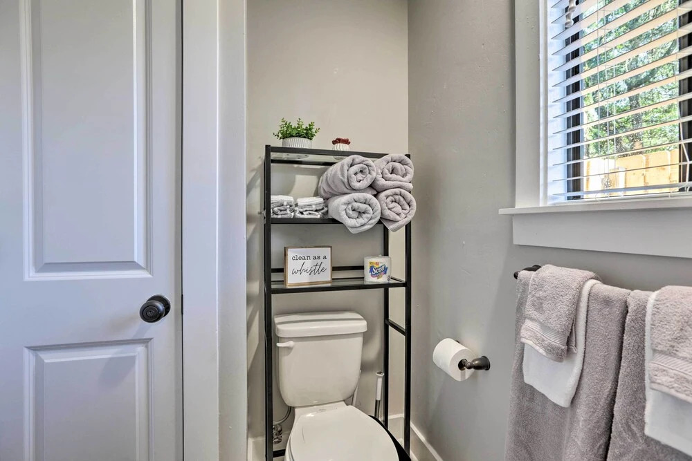 Pet-friendly Tallahassee Retreat, Near Parks!