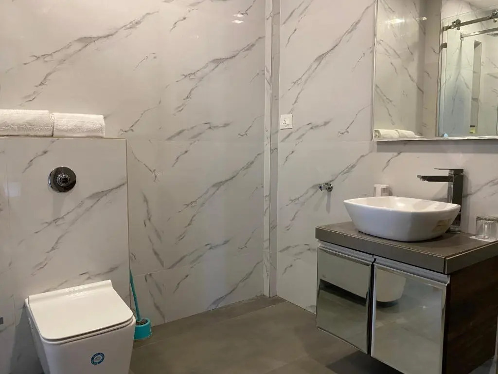 Theory9 Premium Serviced Apartments Khar