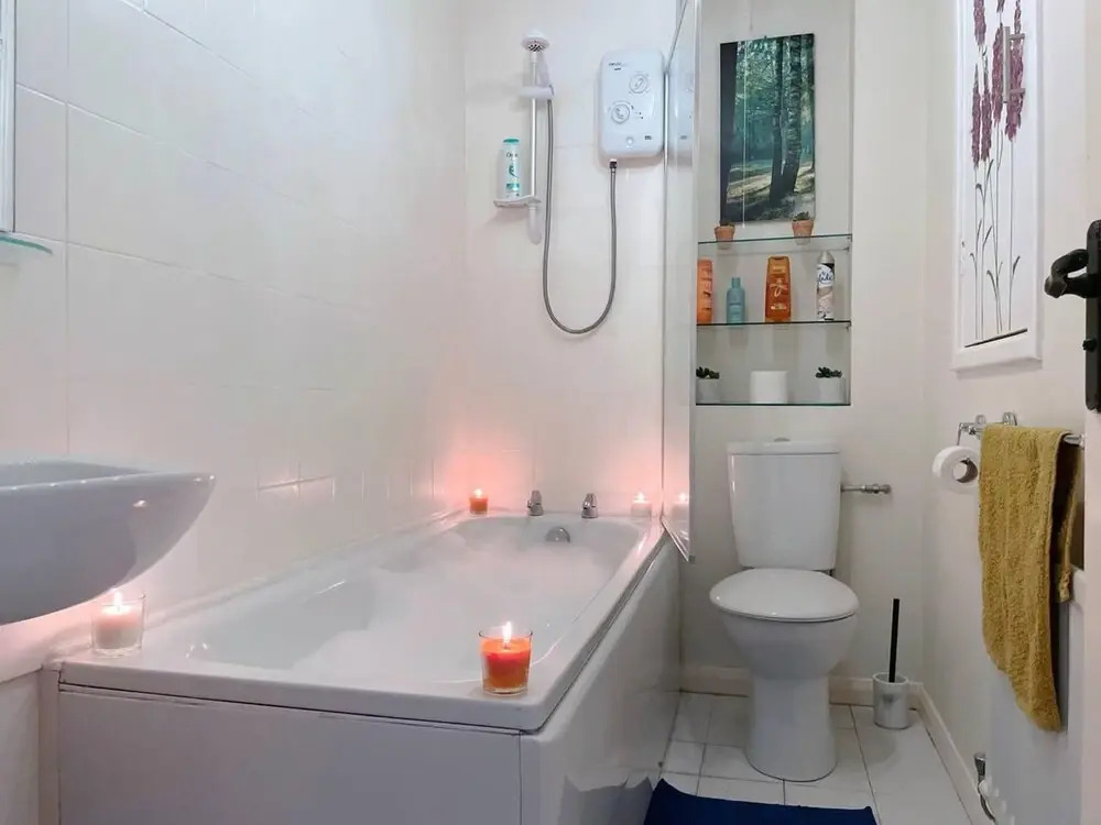 Ideal for Contractors & Families by Hnfc Stays