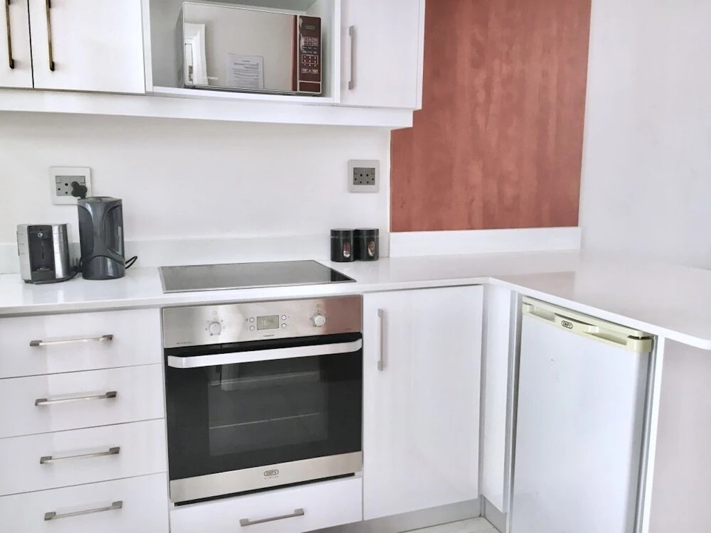 Sandringham Bachelor Beach Road