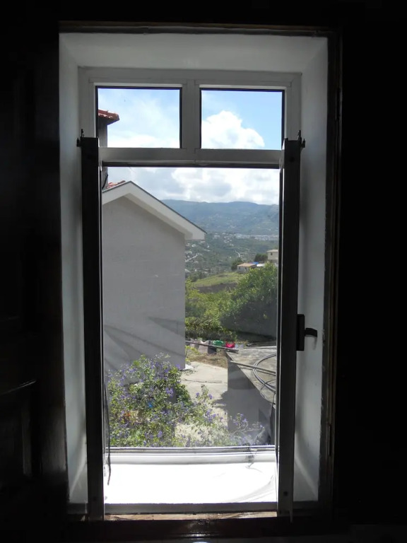 Charming 2-bed Cottage in Santa Marinha do Zezere
