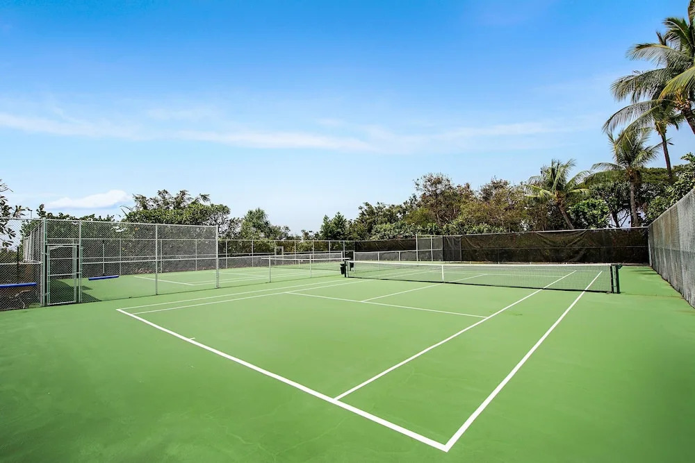 Country Club Villas