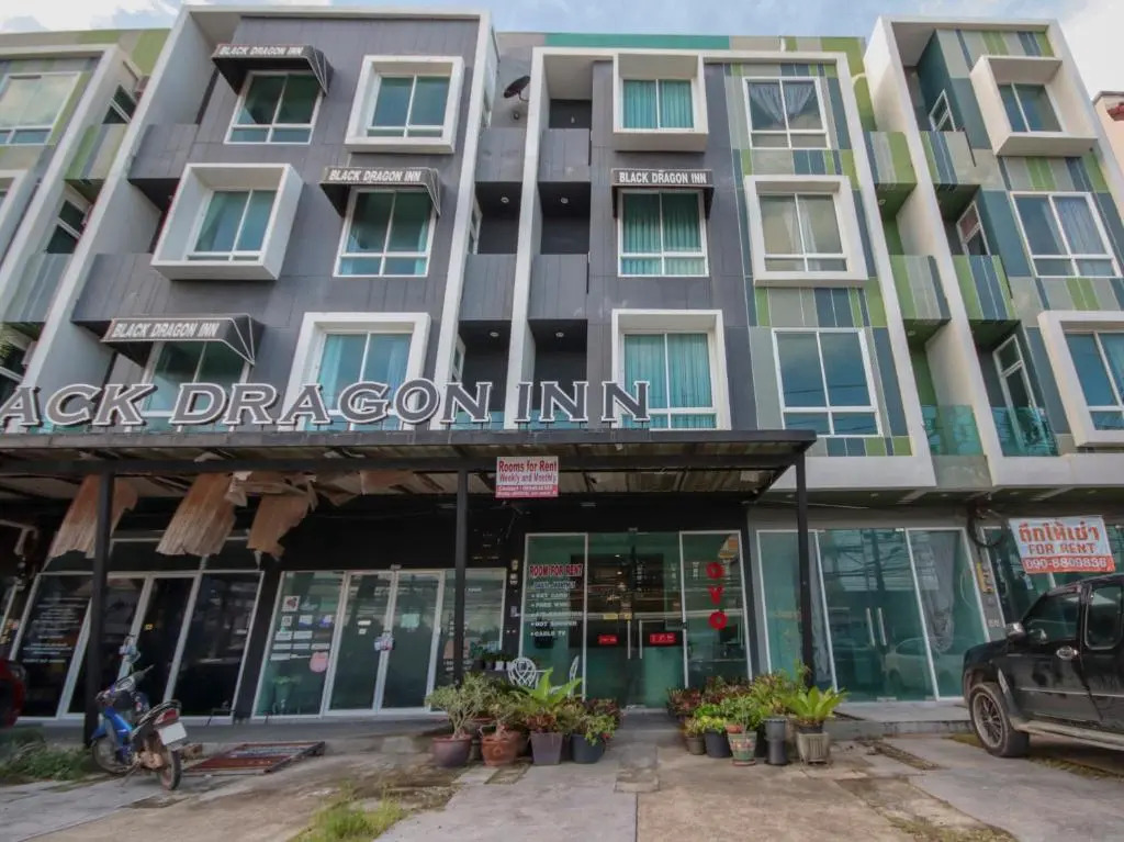 OYO 1162 Chalong Home Place