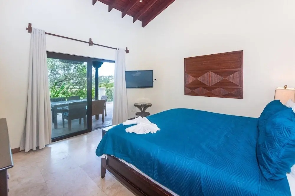 Pristine Bay 1002 3 Bedroom Home