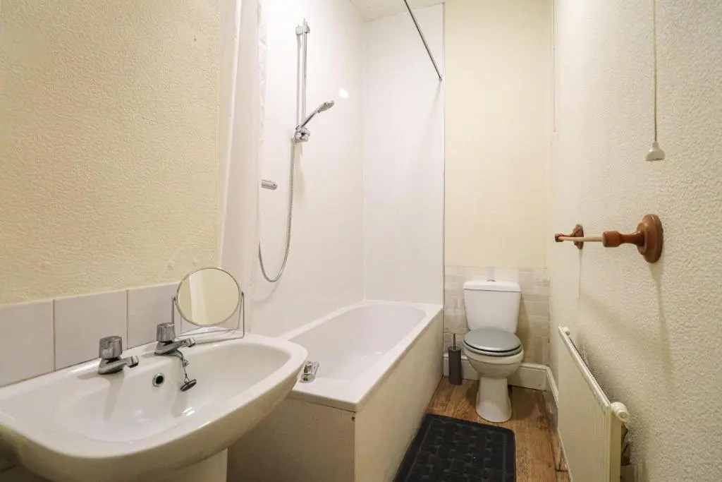 Cosy Ardrossan Apartment