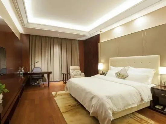 Swan Lake International Hotel