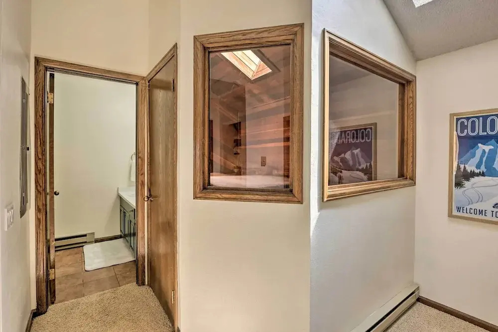Mtn View Granby Condo w/ In-unit Hot Tub!