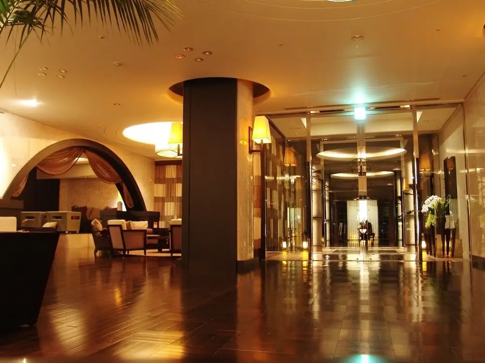 Atami Season Hotel