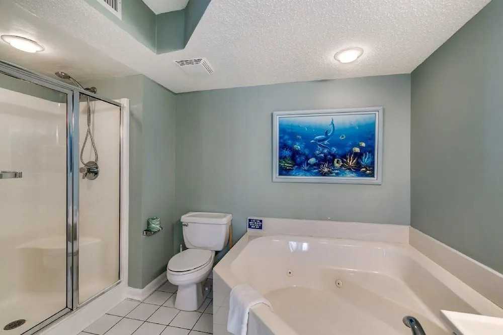 Ocean Bay Club - 506A by RedAwning