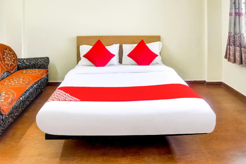 OYO 74291 Hotel Relax Inn