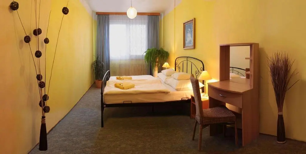 Hotel Cementář