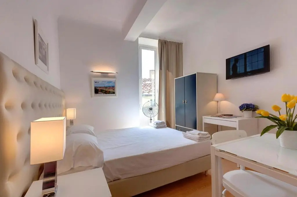 Silvio studio apartment for 2 people, Florence