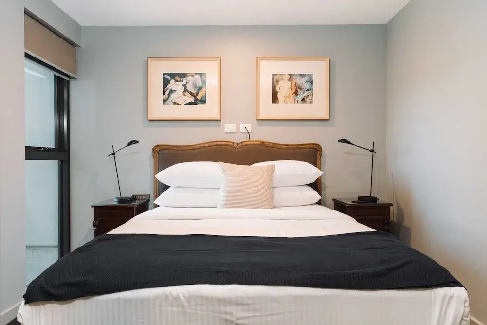 Stunning 1-bed Above Foreshore With Water Views