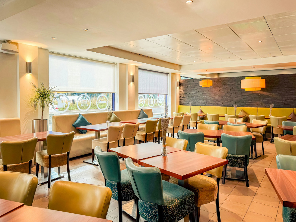 Holiday Inn Express London Stratford by IHG